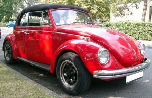 1280px-Volkswagen_Kaefer_Cabrio_front_20070803